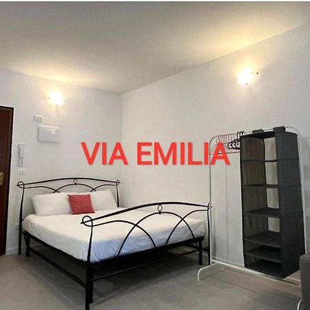 Via Agucchi & Via Emilia Apartments ボローニャ エクステリア 写真