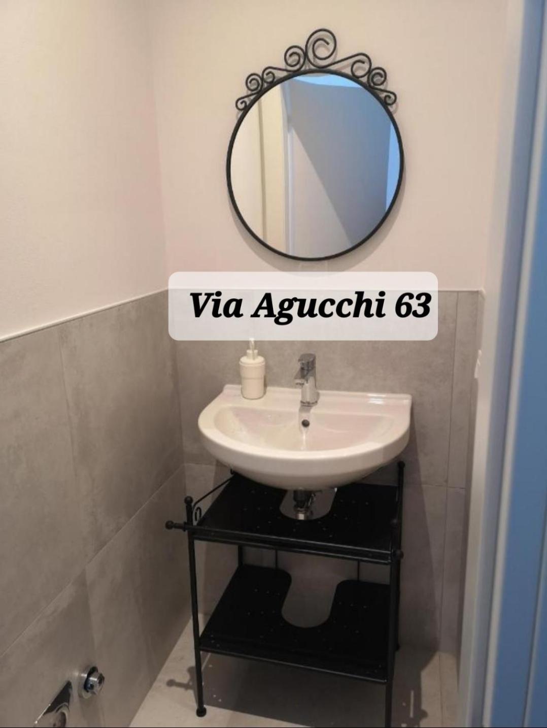 Via Agucchi & Via Emilia Apartments ボローニャ エクステリア 写真