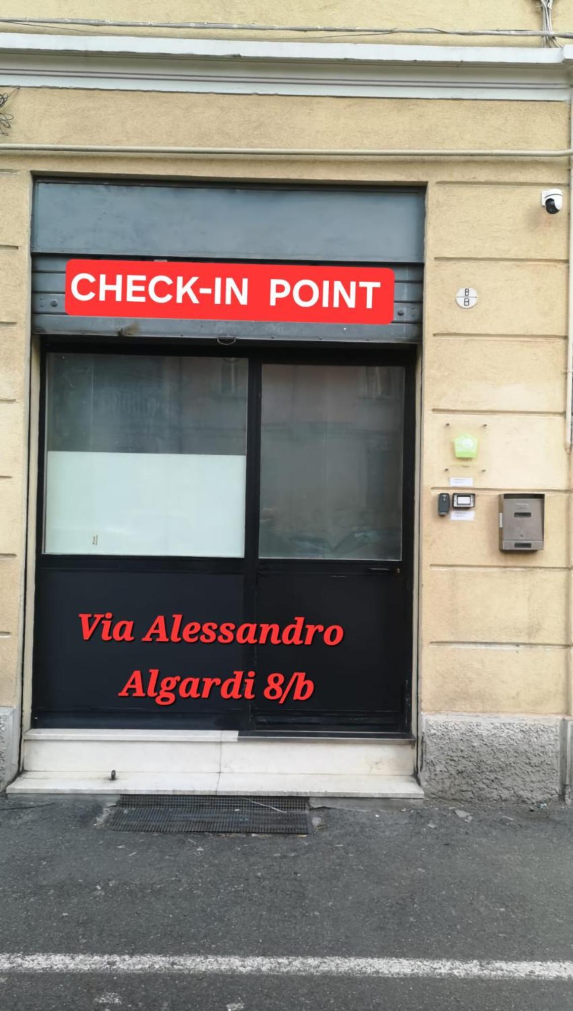 Via Agucchi & Via Emilia Apartments ボローニャ エクステリア 写真